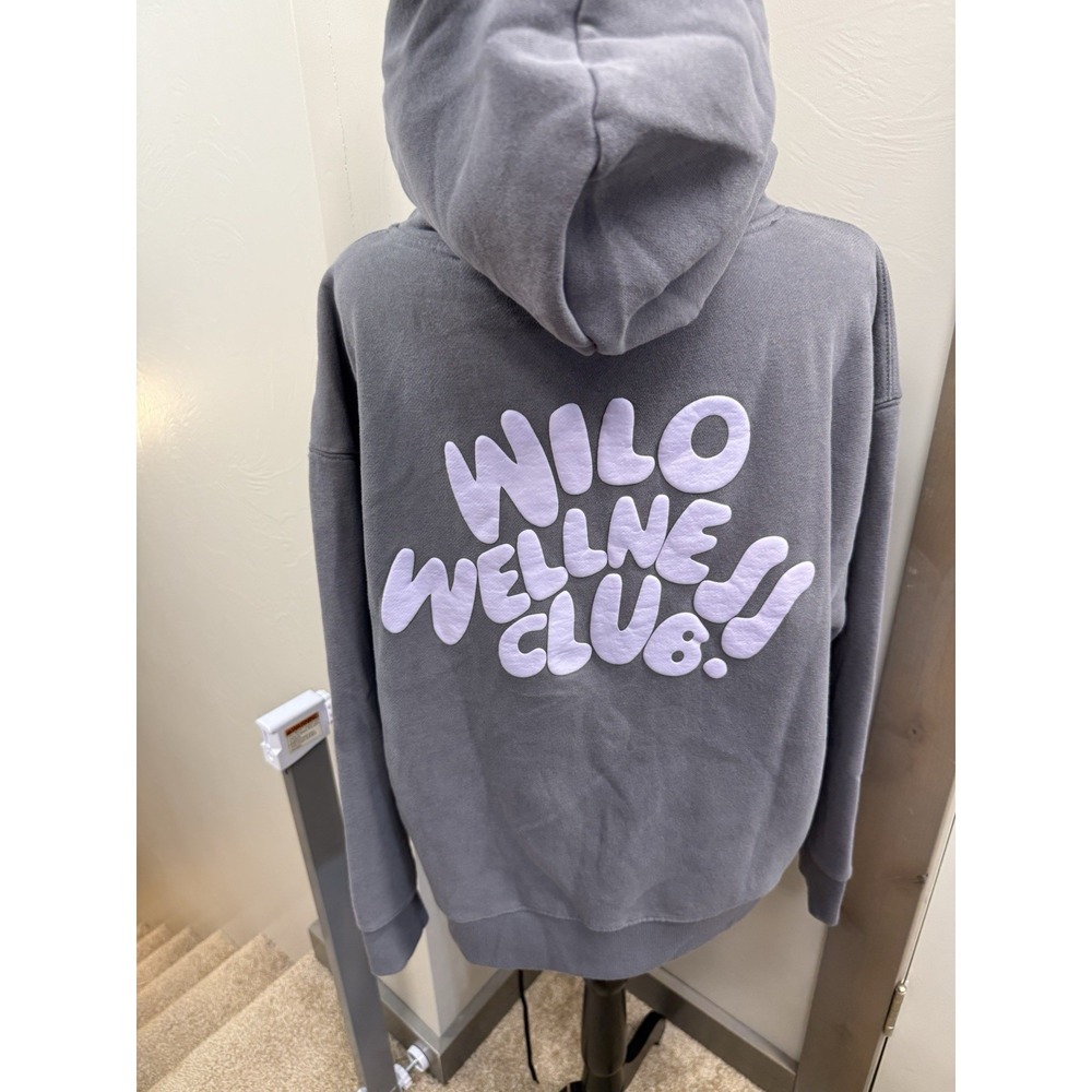 WILO The Label Hoodie Women Grey Purple Wellness Club Puff Print Sweatshirt Gym